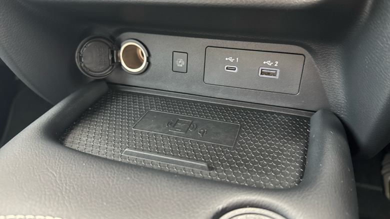 Nissan Juke 1.0 DiG-T Tekna 5dr Petrol Hatchback